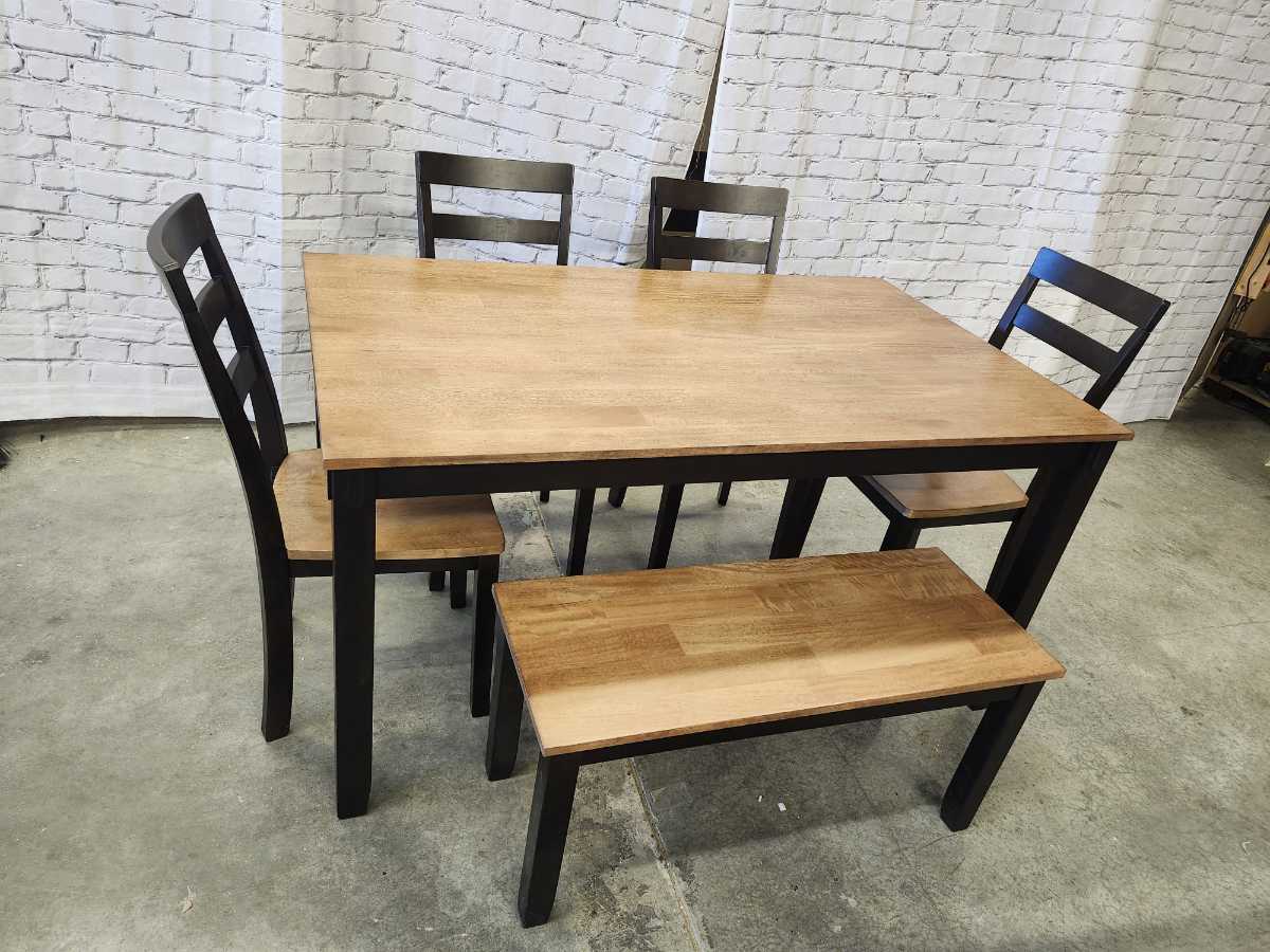 Gesthaven Dining Room Table Set - Gallery Image 6